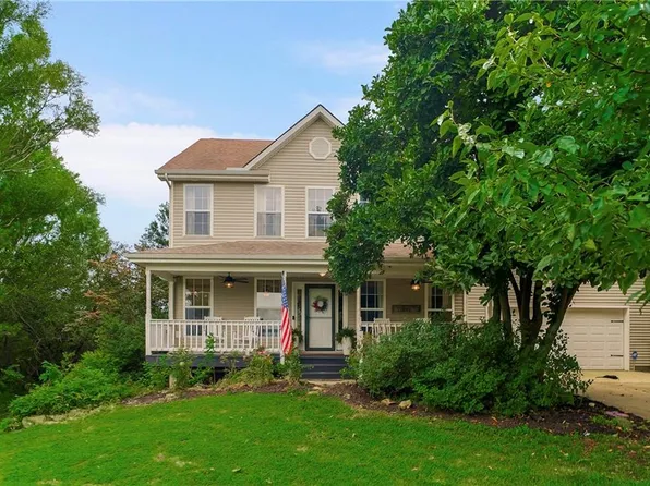27750 Normandy Rd, Louisburg, KS 66053