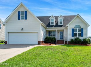 2136 Cherrytree Ln, Winterville, NC 28590