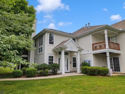 602 Honeybrook Cir #602, Stewartsville, NJ, 08886