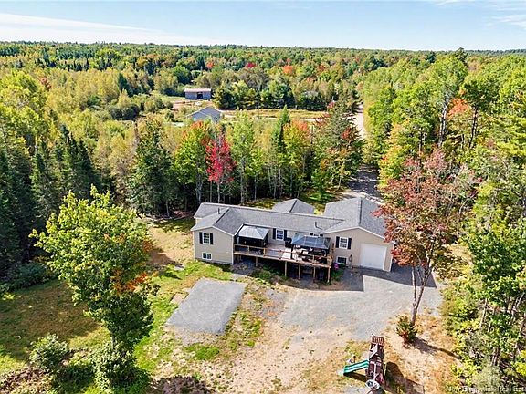3rd image of 45 Moore Rd