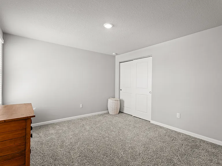 5612 SE Edgewater Cir — Photo 16