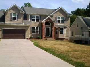 21322 North Ln, Bedford, OH 44146