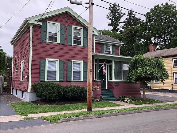 2nd image of 24 Union St