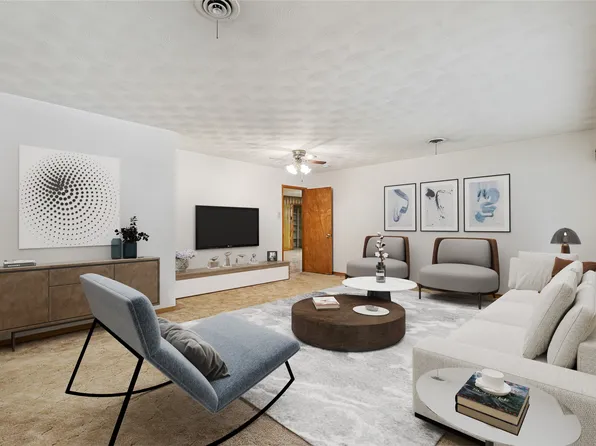 1107 Horseshoe Bnd, Irving, TX 75061