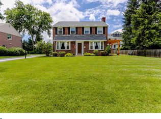 2532 Huntingdon Ln, Ardmore, PA 19003