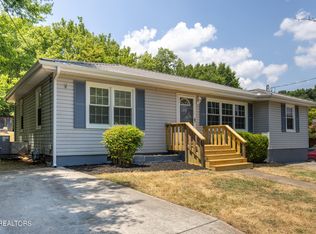 1111 N Price St, Sweetwater, TN 37874