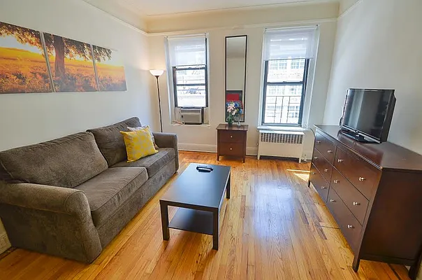 Rented by ITW Real Estate | media 1