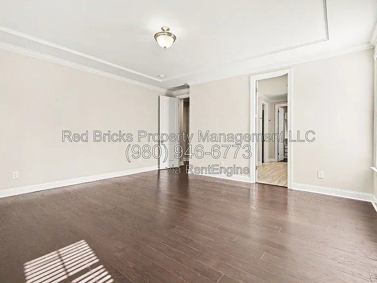 145 Barclay Dr — Photo 20