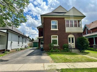 19 Brighton Ave, Brantford, ON N3S1V6
