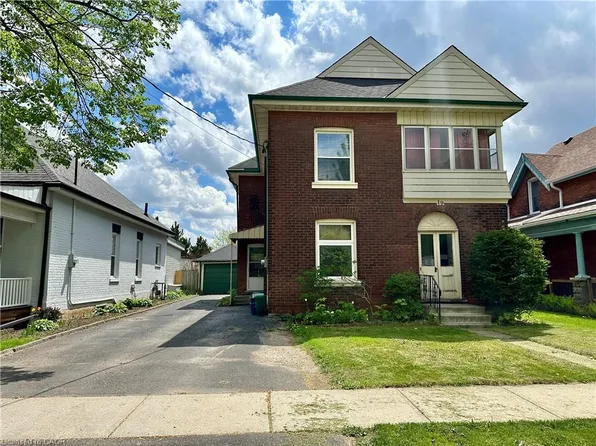 19 Brighton Ave, Brantford, ON N3S 1V6