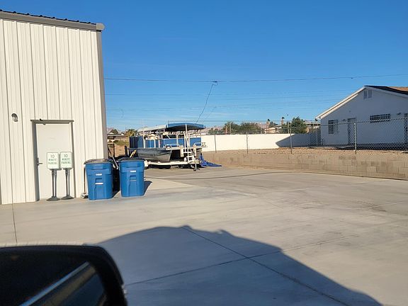 4th image of 1452 Luna Ln