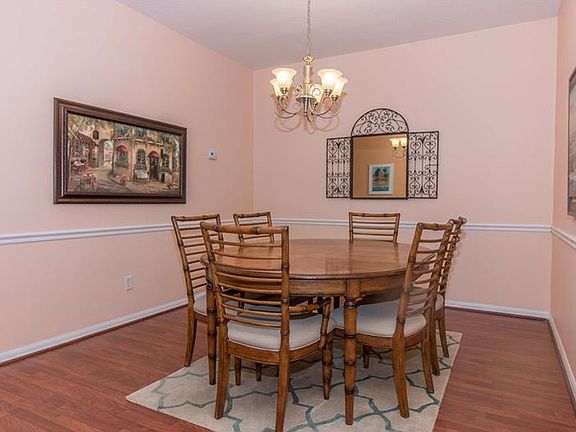4th image of 10101 Mowry Ln