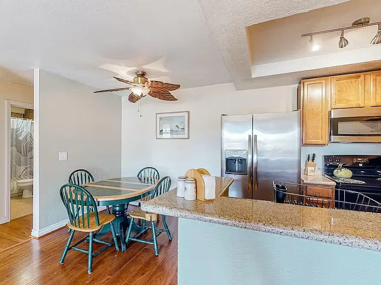 432 Edgehill Ln #20 — Photo 4