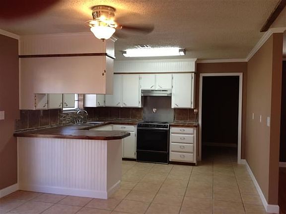 2nd image of 674 S Ethan Allen Dr
