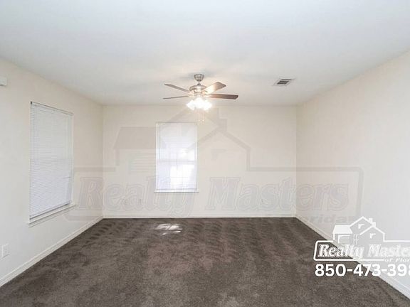 4th image of 4121 Woodfin Cir