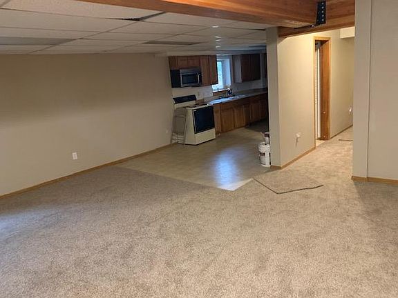 4th image of 2349 Shelia Way #B