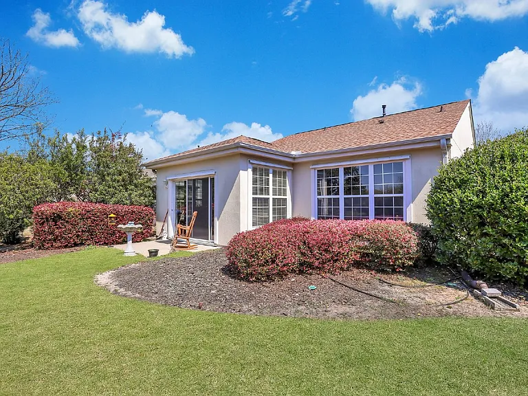 16 Plum Ct — Photo 32