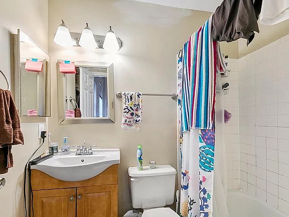 Ensuite bathroom.