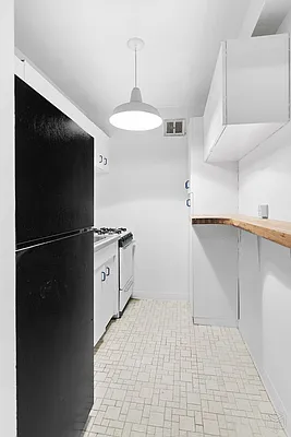 Sold by Halstead Real Estate | media 10