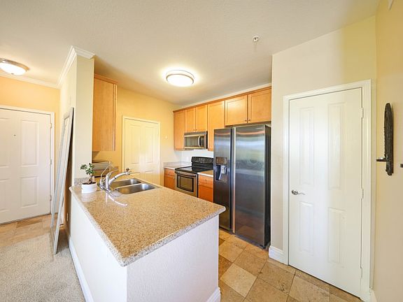 4th image of 22681 Oakgrove Unit 535