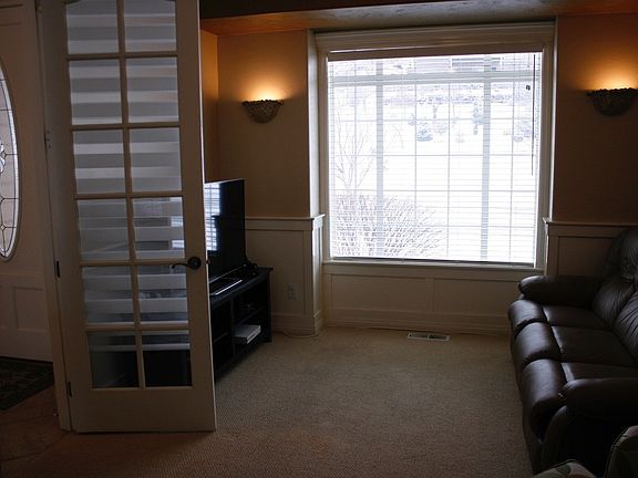 5th image of 10603 N Fleetwood Ct
