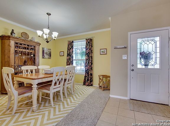 3rd image of 105 Carmel Dr