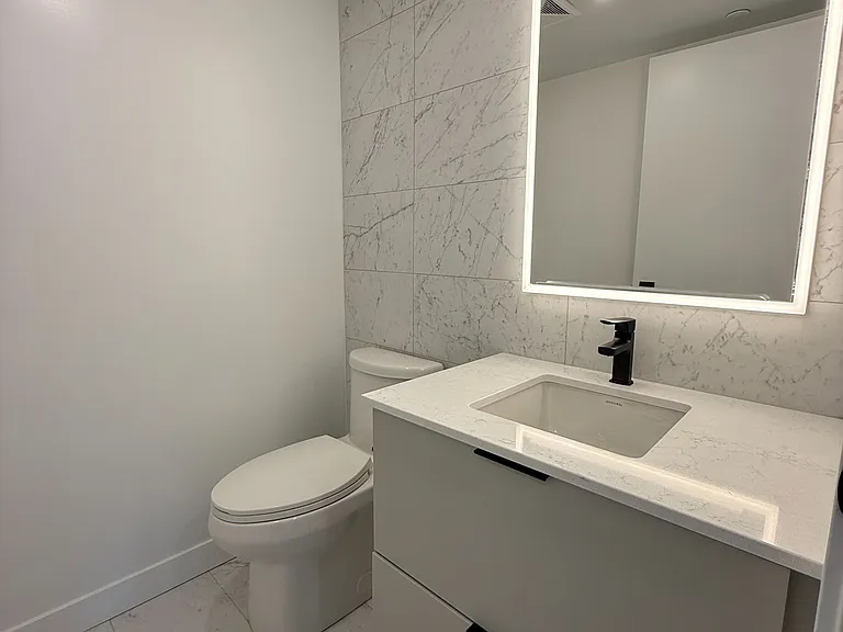 609 Sherbourne St #1104 — Photo 15