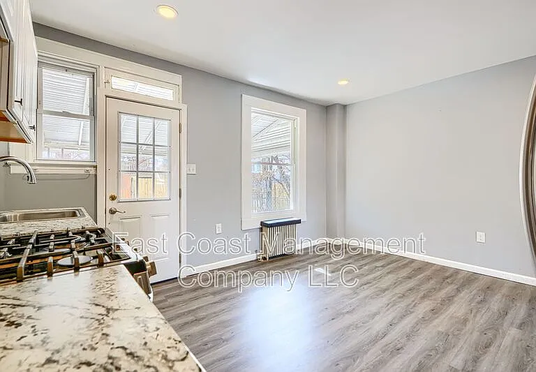 3213 Elmley Ave — Photo 12