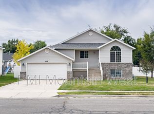 2419 W 1850 N, Clinton, UT 84015