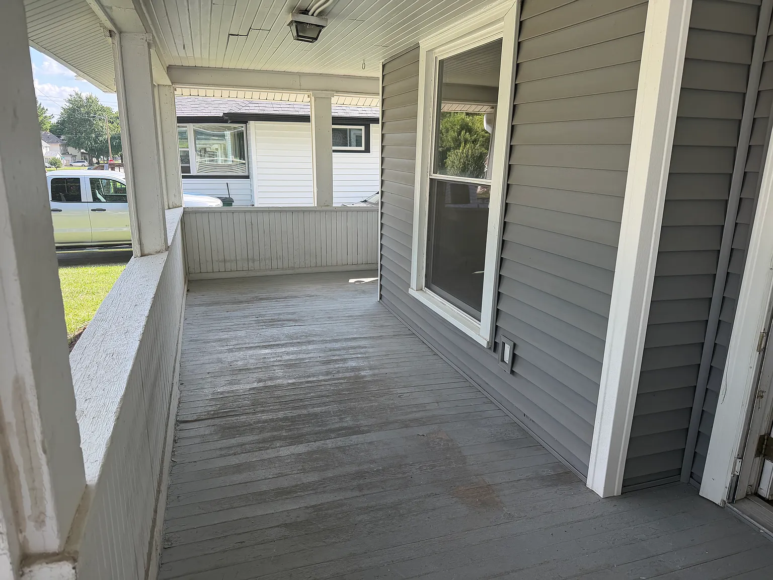 3 bed, 1235 sqft, $1,695 — Photo 2