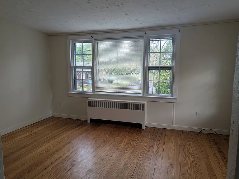 13 Bridge St #2 — Photo 9