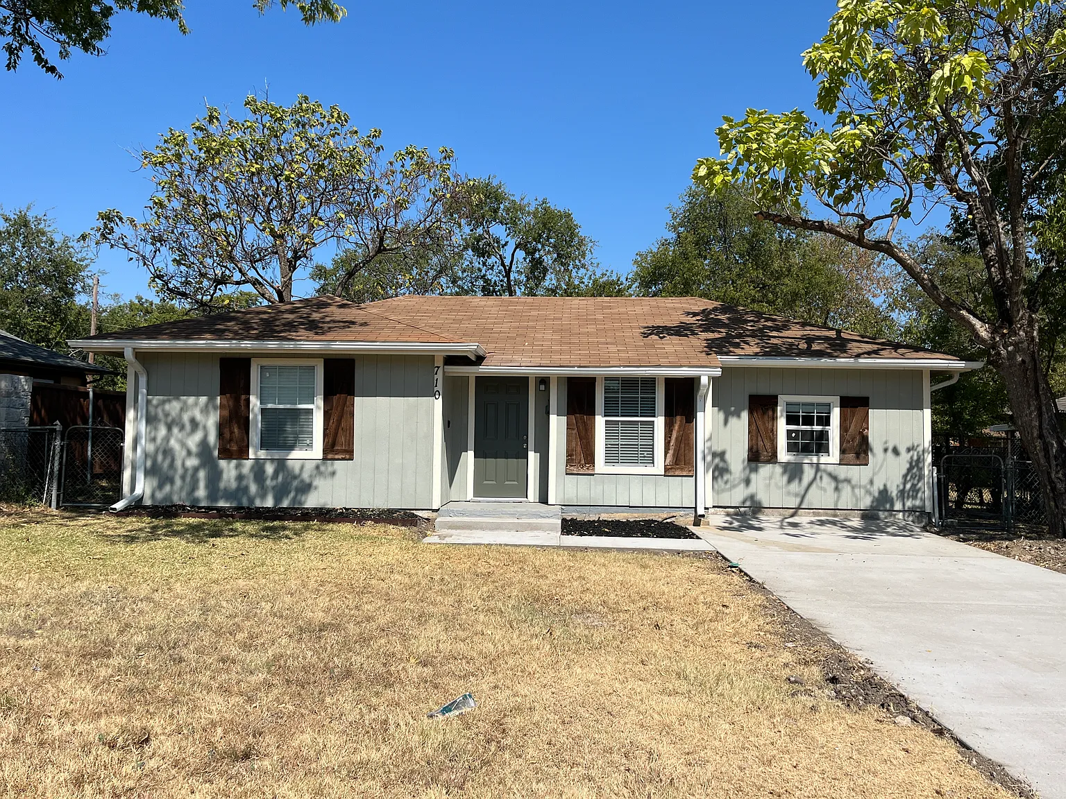 3 bed, 1009 sqft, $1,750 — Photo 3