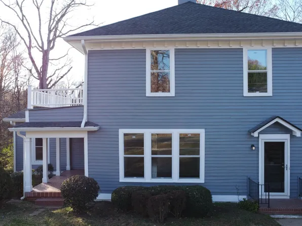 211 N 9th St, Mebane, NC 27302