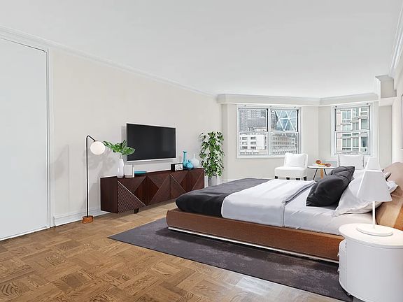 2nd image of 888 8th Ave APT 19N