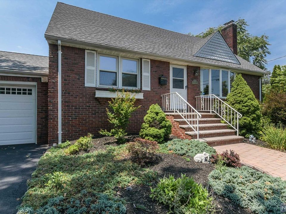 1st image of 20 Linden Ave