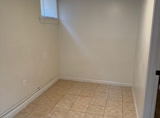 1936 Walnut St, Harrisburg, PA 17103