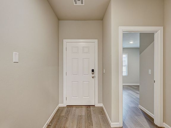 2nd image of 4133 Sara Park Dr