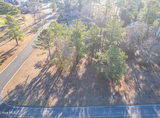 1071 N Middleton Dr NW, Calabash, NC 28467