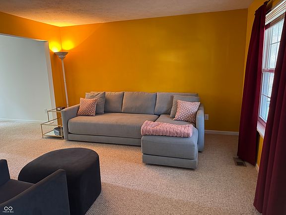 5th image of 1616 Walpole Ln