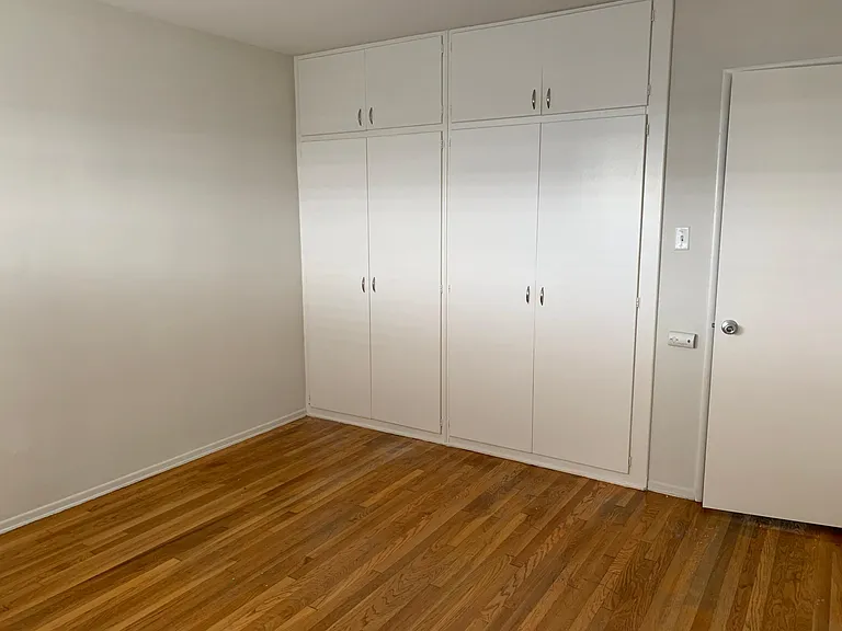 4753 N Clybourn Ave #3 — Photo 8