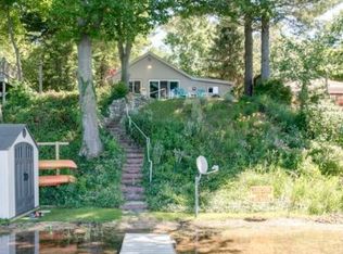 23280 Lake Shore Dr, Gobles, MI 49055