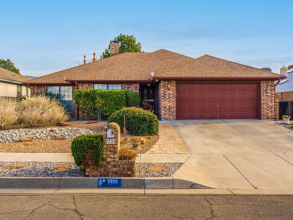 3rd image of 7724 Jacobo Dr NE