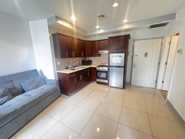 2113 Kings Hwy #4B, Brooklyn, NY 11229