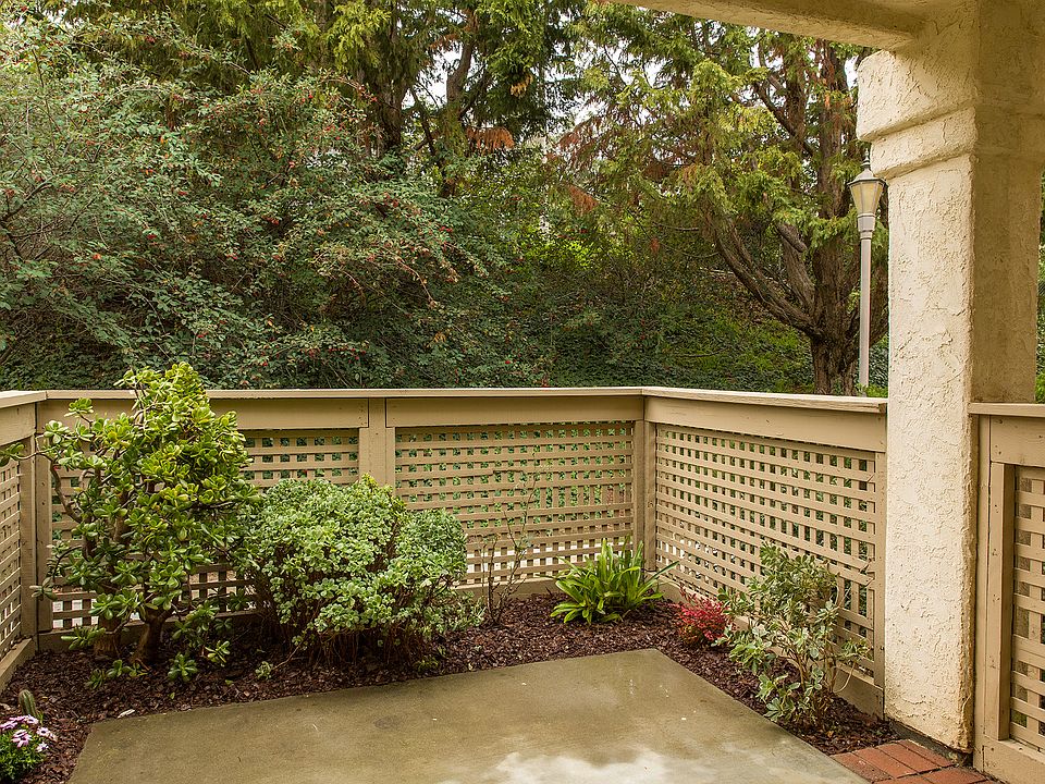 1st image of 740 Breeze Hill #167