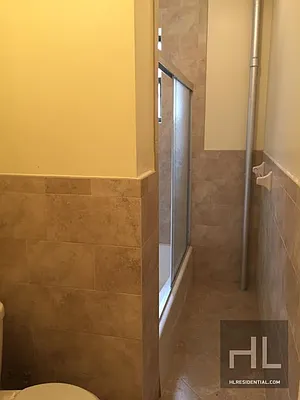 Rented by Highline Residential | media 19