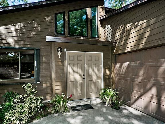 4th image of 2348 Arden Dr
