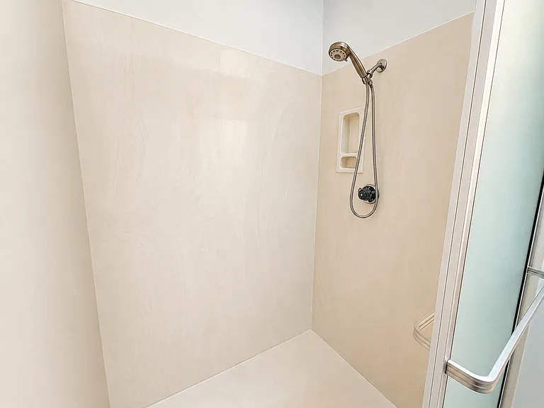 4925 Summit Cir — Photo 26