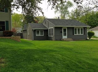 215 S Glenwood Pl, Aurora, IL