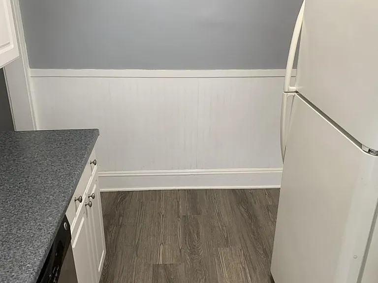117 E Friendship St — Photo 13