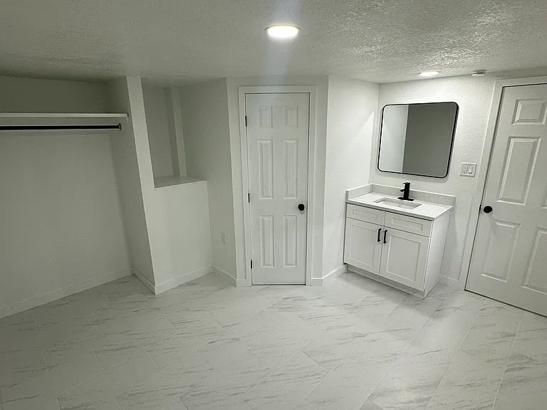 1805 Reynolds Rd #2 — Photo 10